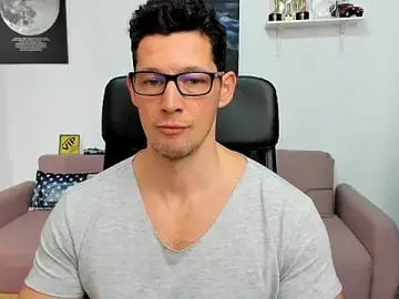 Stripchat Live Porn of BrutusK08