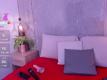 Stripchat Free Live Porn of Emili__hot