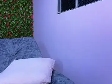 Stripchat Live Sex Cam of mei_sweetcat