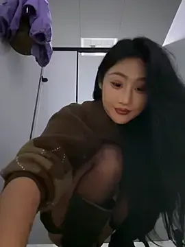 Stripchat Free Live Porn of so-linger