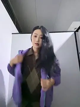 Stripchat Adult Webcam of so-linger