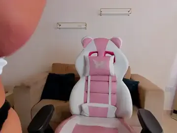 Stripchat Free Live Porn of april_smiith