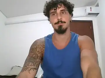 Stripchat Free Porn Cam of milkoffe