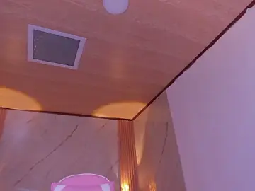 Stripchat Watch Live Sex Cams of avigail_xo