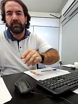 Stripchat Nude Webcam of MysterBearMG