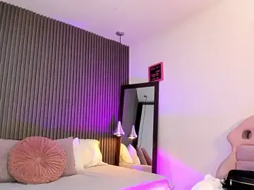 Stripchat Sex Cam of sammybrunette1