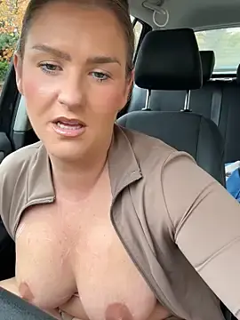 Stripchat Adult Webcam of Charleigh_xx