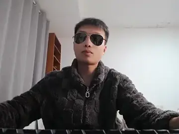 Stripchat Sex Cam of Jie-sexy