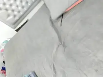 Stripchat Live Sex Cam of SEXXYLATINCOUPLE1