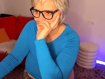 Stripchat Best Webcam of Milf-Ella