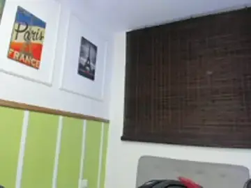 allison_mc from stripchat