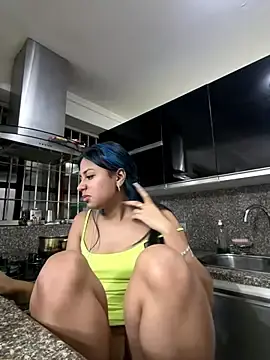 Stripchat Sex Cam of lynn9000