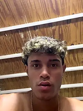 Stripchat Free Live Porn of meliodas_23cm