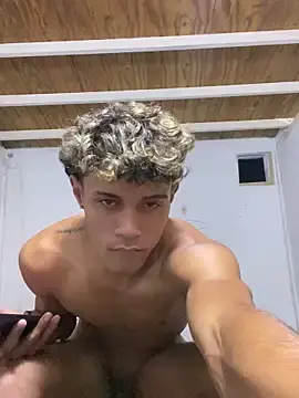 Stripchat Sex Chat of meliodas_23cm