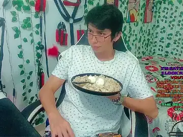 Stripchat Adult Video Chat of Andy_gray