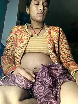 Sonam_pandeyji from stripchat