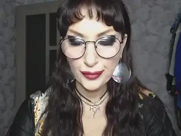 Stripchat Free Porn Cam of Aziza1