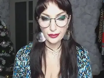 Stripchat Free Porn Cam of Aziza1