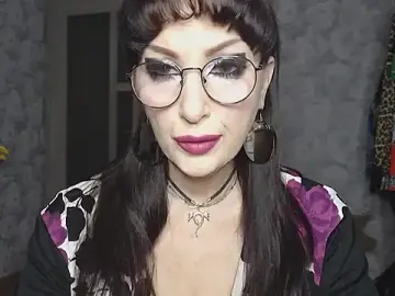 Stripchat Free Live Porn of Aziza1