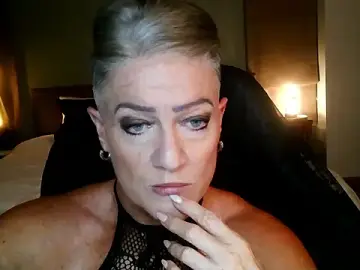 Stripchat Best live sex cam show of Devon2020