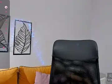 Hailey_Foxy from stripchat