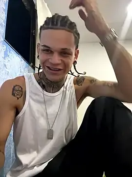 Stripchat Nude Webcam of hot_man05