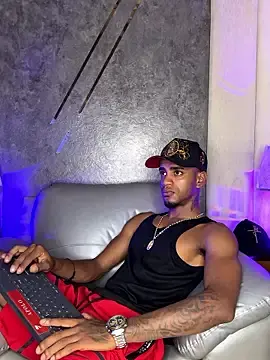 Stripchat Private Sex Chat of AaronCruz_