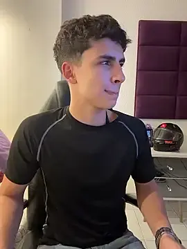 Stripchat Live Porn of AdrianRinaldi