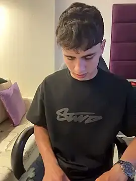 Stripchat Live Sex of AdrianRinaldi