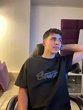 Stripchat Adult Video Chat of AdrianRinaldi