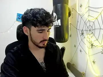 Stripchat Live Sex of DmitriSanders