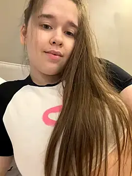 Stripchat Adult Webcams of HornyGirlH