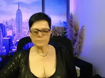 Stripchat Free Live Porn of ninarandmann