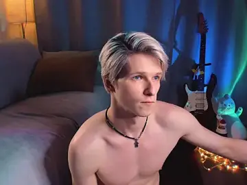 Stripchat Live Sex of Breston_Sweet