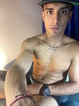 Stripchat Live Porn of Maicol_xxxx