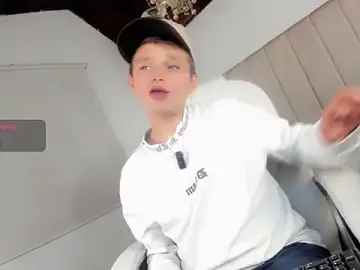 Stripchat Adult Video Chat of Tim_wolf