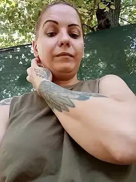 Stripchat Free Live Porn of JuliaStar88