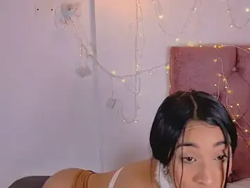 Stripchat Free Porn Cam of sophiacuttee