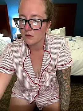 Stripchat Live Sex Cam of Lizzyloo