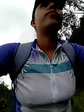 Stripchat Free Porn Cam of _andrea30