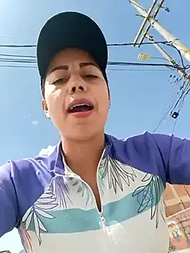 Stripchat Adult Webcam of _andrea30