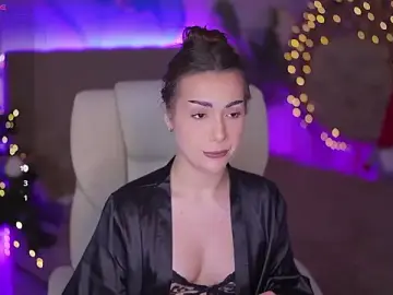 Stripchat Free Live Porn of OliviaMoore_