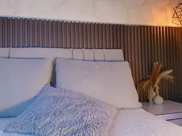 Stripchat Adult Webcams of SHANONCLARK