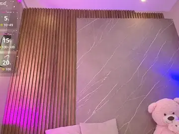 ariana_jhonson1 from stripchat