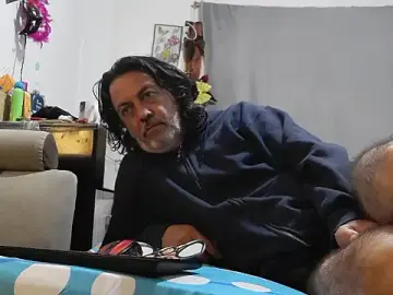 Stripchat Adult Webcams of jeans_and_emma