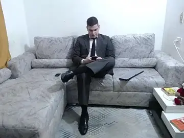 Victor_Maitland from stripchat