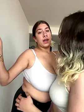 Stripchat Nude Webcam of Enyeld_ruru