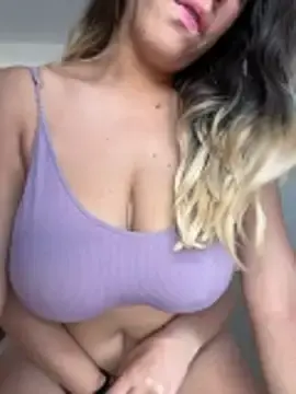 Stripchat Private Sex Chat of Enyeld_ruru