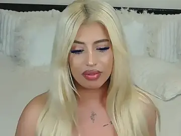 Giselle-R from stripchat