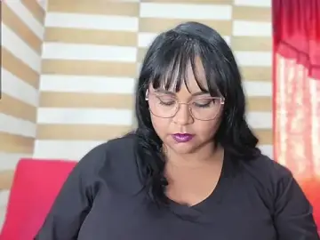 Stripchat Live Sex Cam of Candy_browm1